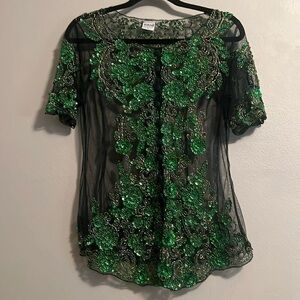 Top party green stones size L beaded